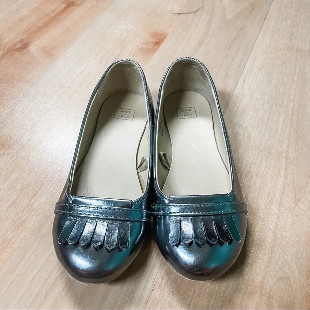 Janie & Jack Metallic Silver Tassel Detail Slip On Flats Toddler Girls Size 10*